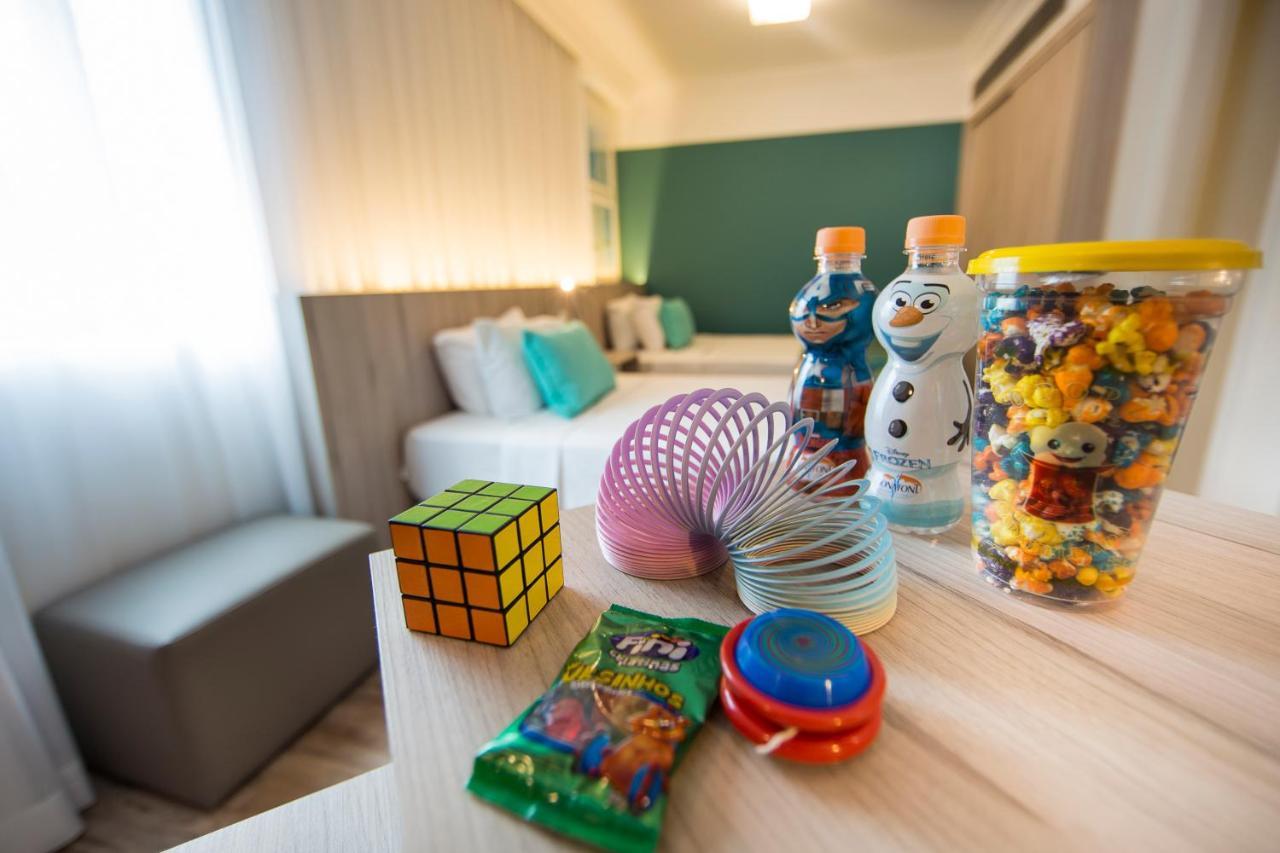 Radisson Oscar Freire Hotel Sao Paulo Exterior foto A selection of fidget toys